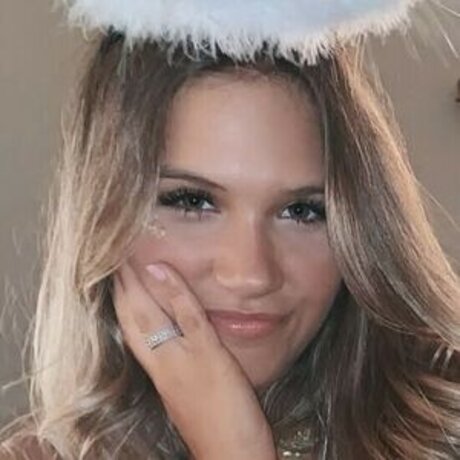 Busty Blondes best model picture