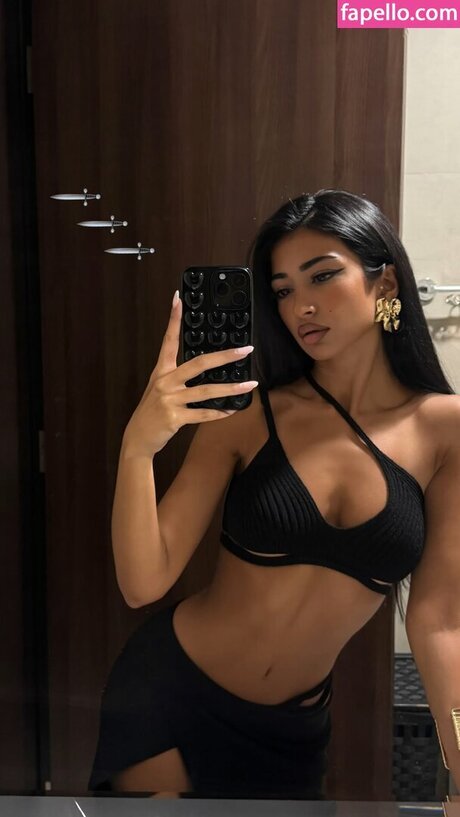 Iffat Marash star porn photo