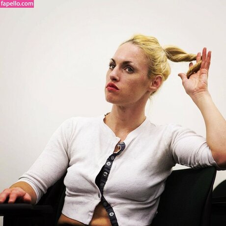 Heather Hardy beautiful star pic