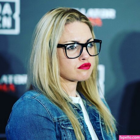 Heather Hardy hd actress pic