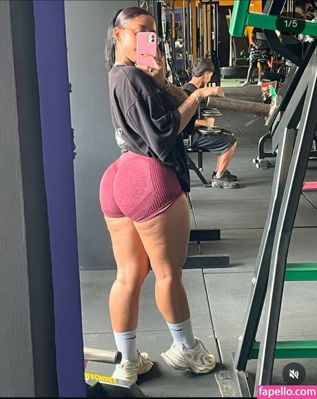 Natashabooty star hot pic