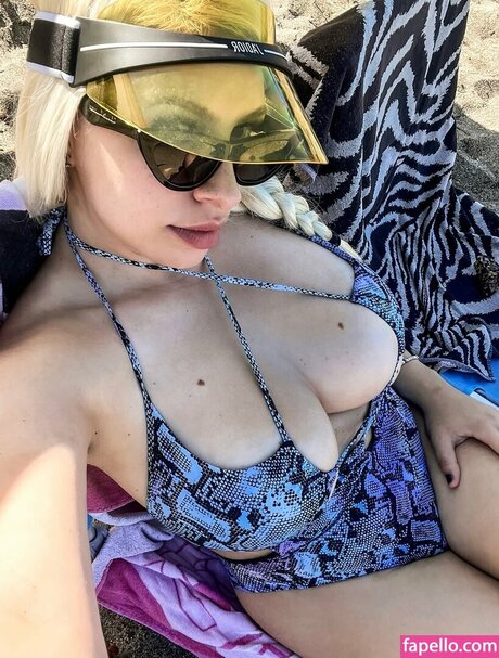 Carmen Caniglia pornstar sexy archive