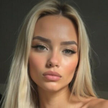 Abbie Hall star perfect images