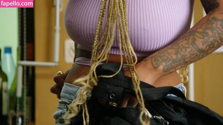 Nura Habib beautiful actress pictures