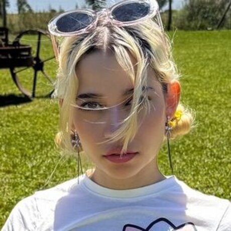 azura0618 model hd picture