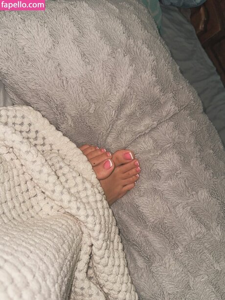 iam stphi hot model pictures