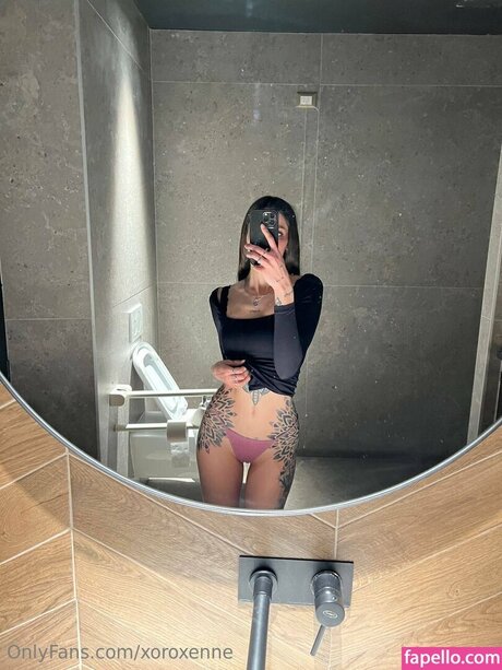 xoroxenne high quality actress pic