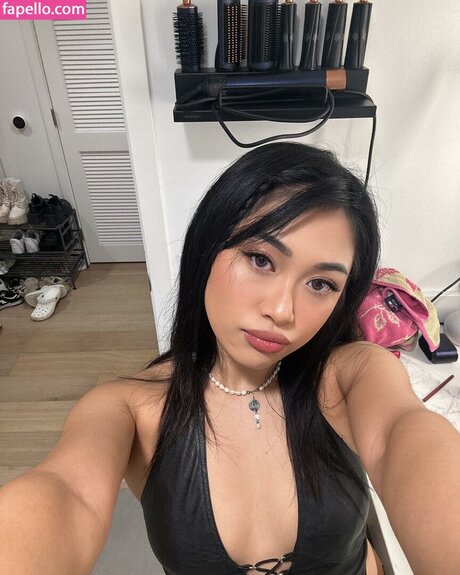 julienneby star hd image