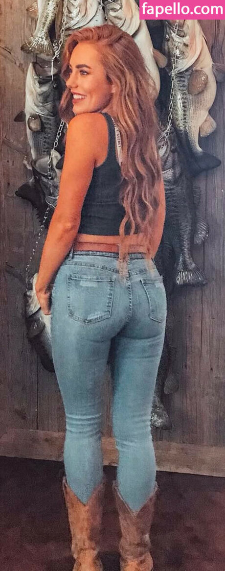 Heidi Hoback xxx model galleries