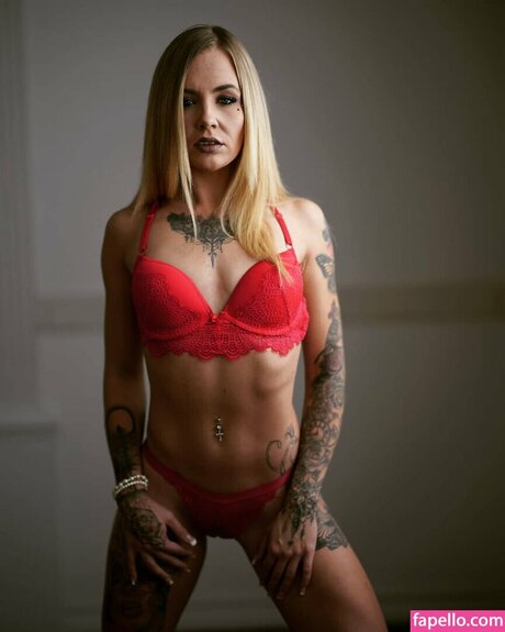 Miri Brook star best pic