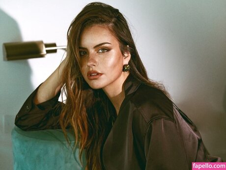 Emilia Dides star sexy photo