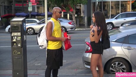 savage sash art model photo