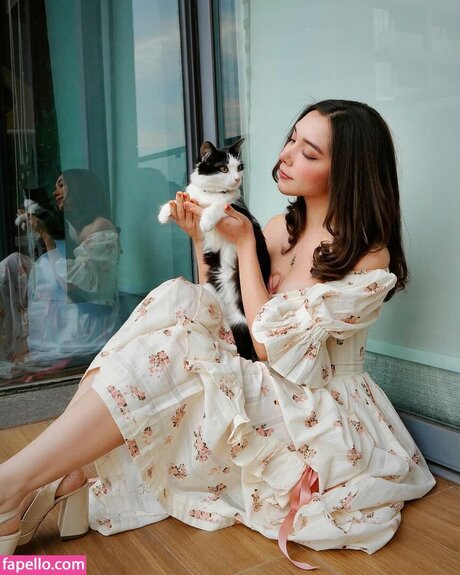 Bethcast exclusive actress img