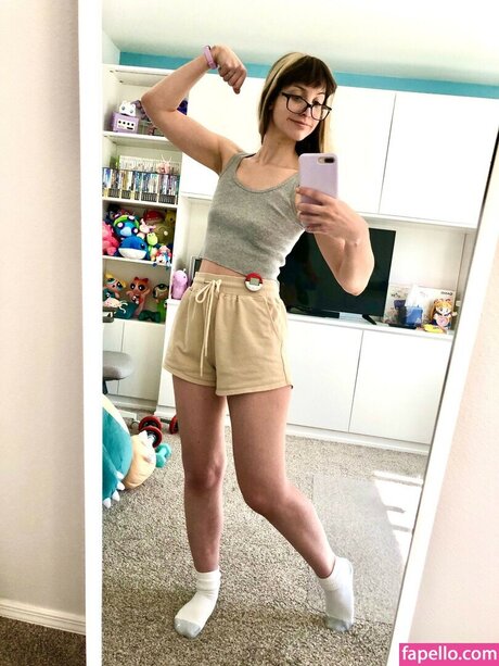 Tama Hero perfect actress pictures