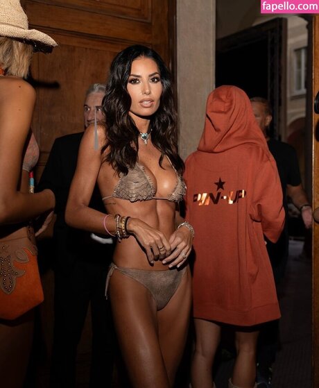 beauty onlyfans naked img