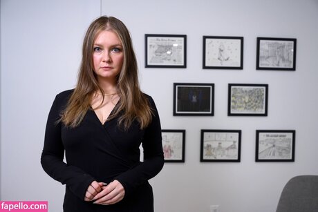 Anna Delvey perfect actress galleries