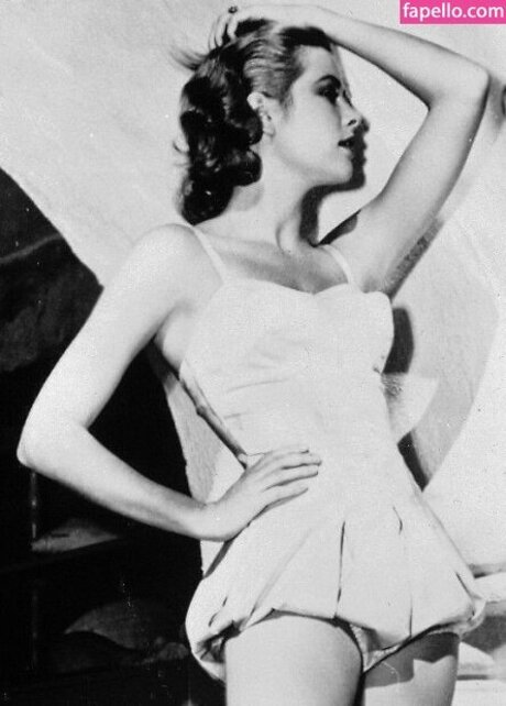 Grace Kelly model free archive