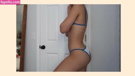squirt teen onlyfans art naked photo