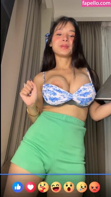 Nan Ma Htwe top model photos