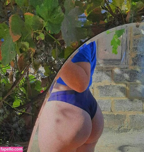 Evvoxi nudes star pictures