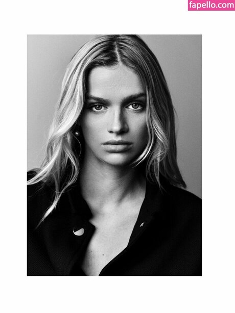 Sarah Hands Quick photo