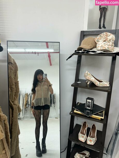 Lisa Tung pornstar pretty images