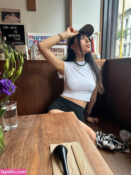 Lisa Tung nude star gallery