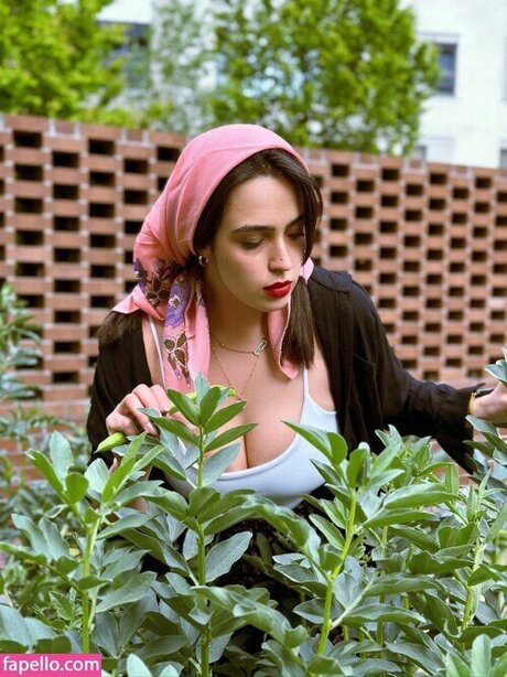 feyzakball model hot galleries