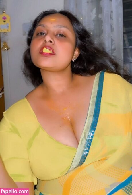 Anupamaswathi model xxx pictures