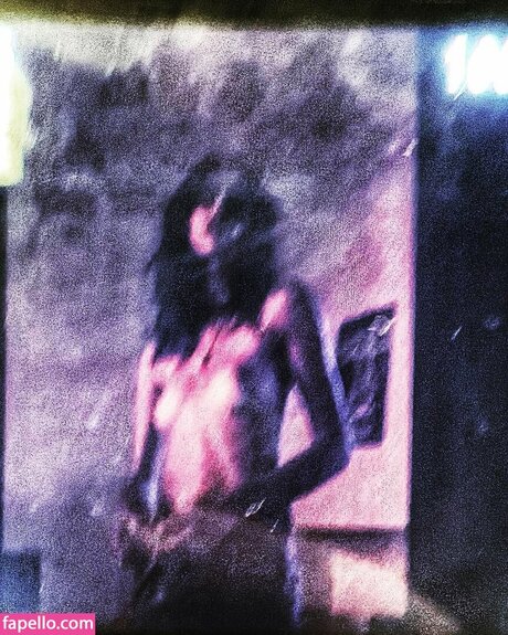 Olivia Forte star erotic picture