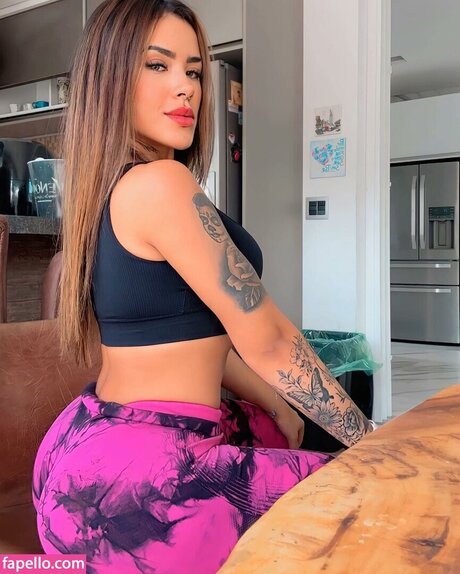 Kaah Muniz star exclusive gallery