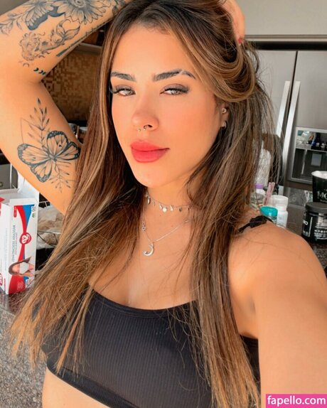 Kaah Muniz adult model image