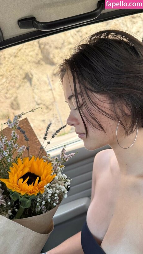 Lukita Maxwell porn actress pics