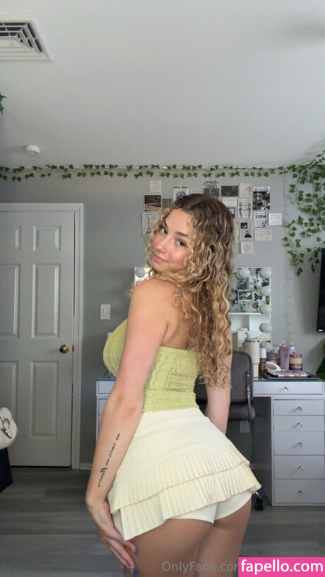 sexy mom onlyfans hot naked pictures