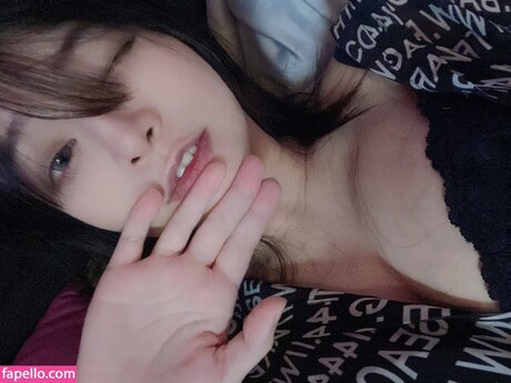 Angelakuo star pretty pictures