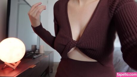 Simply Kel ASMR star xxx photo