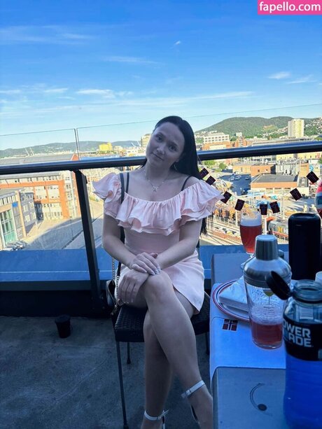 Alexandra Hetland Johnsen star top images