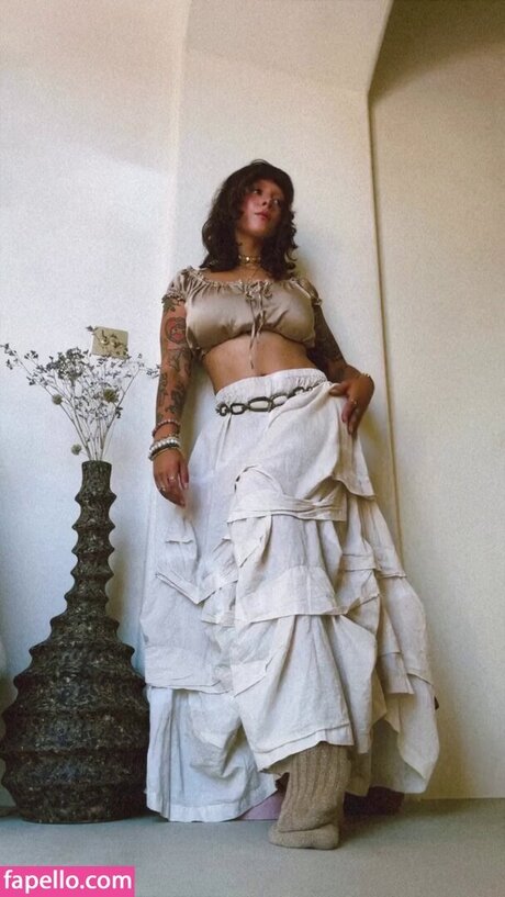 Melanie Martinez hot star archive