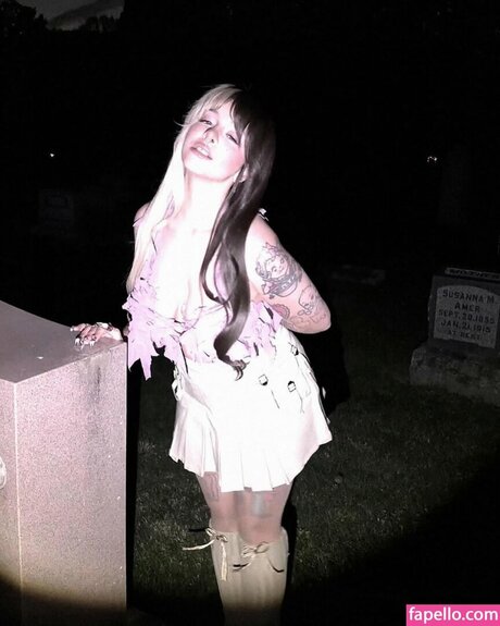 Melanie Martinez pornstar nude pictures