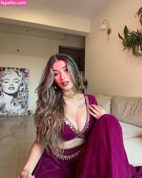 Shambhavi Singh model sex img