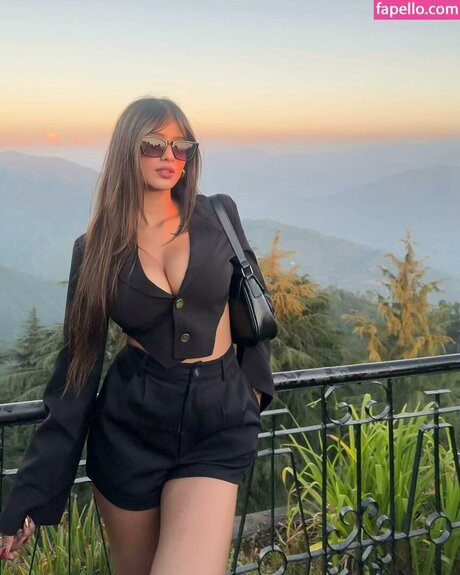 Shambhavi Singh pornstar image