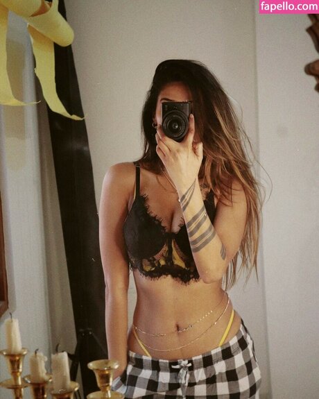 Shambhavi Singh model best image