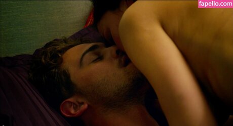 Bella Dayne sexy star gallery