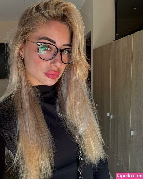 Gaia Sabbatini top model image