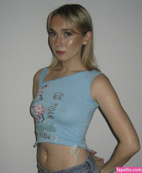 Veronika Slowikowska star pretty photo