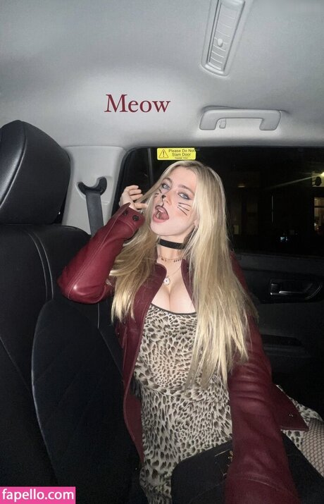 Clementine Vaughn sex model photos