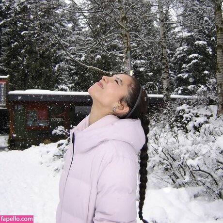 Malia Baker nudes pornstar pic