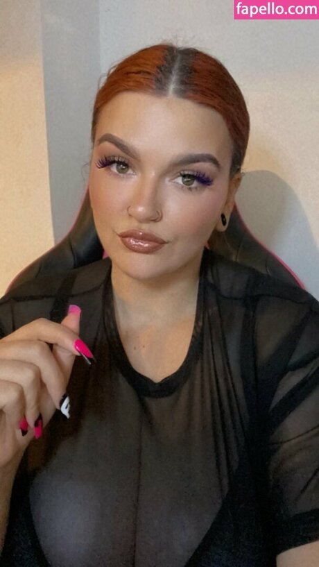 Zoe O Neill star naked image