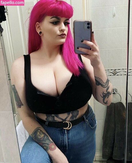 Zoe O Neill high quality pornstar pic