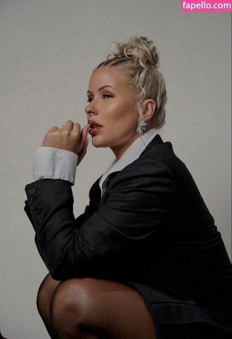 Simone Christensen model erotic photos